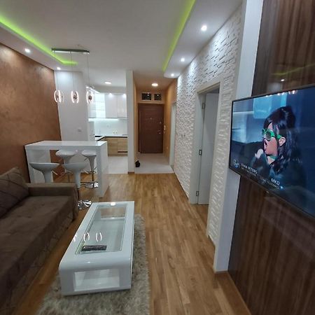 Apartman Elegance Free Garage Apartment Novi Sad Luaran gambar