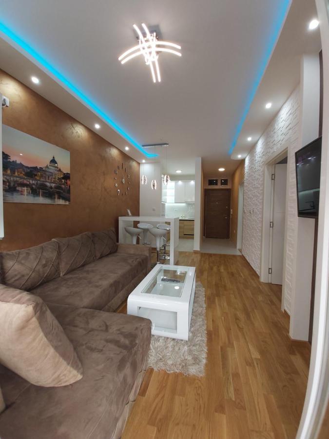 Apartman Elegance Free Garage Apartment Novi Sad Luaran gambar