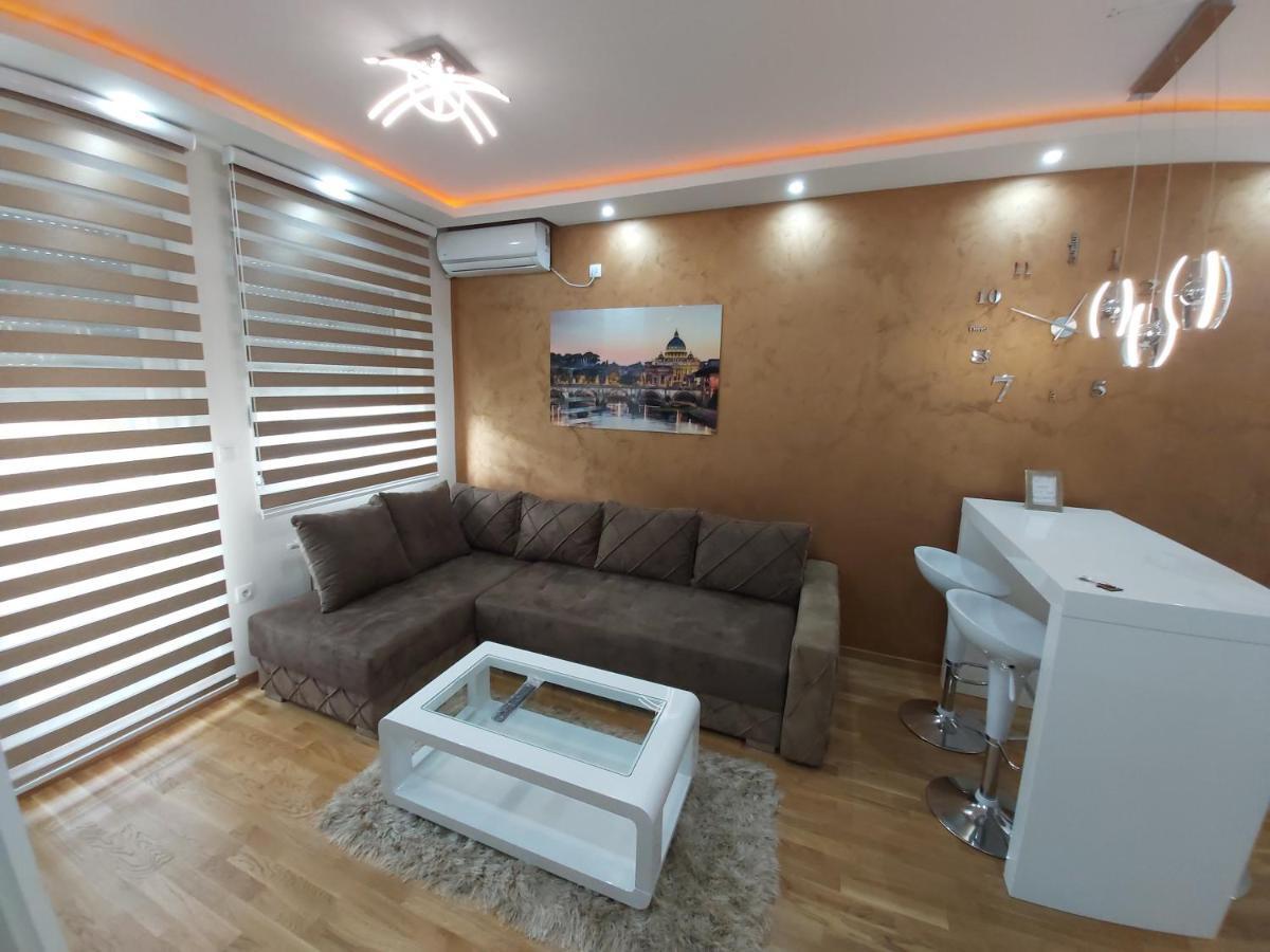 Apartman Elegance Free Garage Apartment Novi Sad Luaran gambar