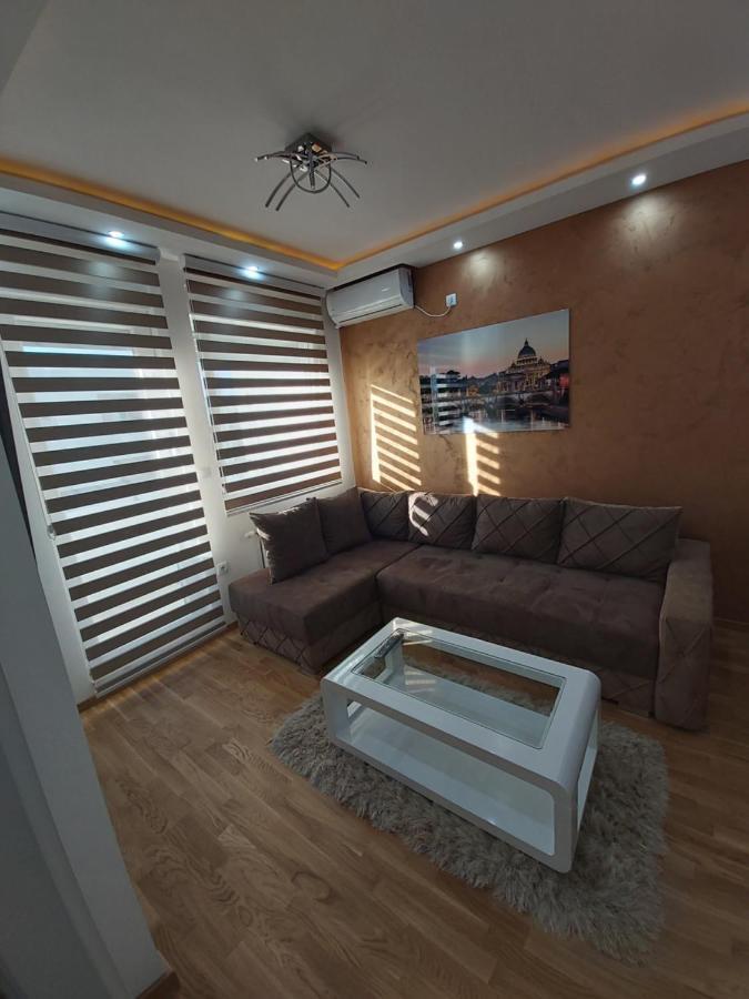 Apartman Elegance Free Garage Apartment Novi Sad Luaran gambar