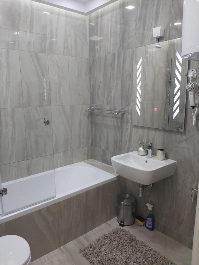 Apartman Elegance Free Garage Apartment Novi Sad Luaran gambar