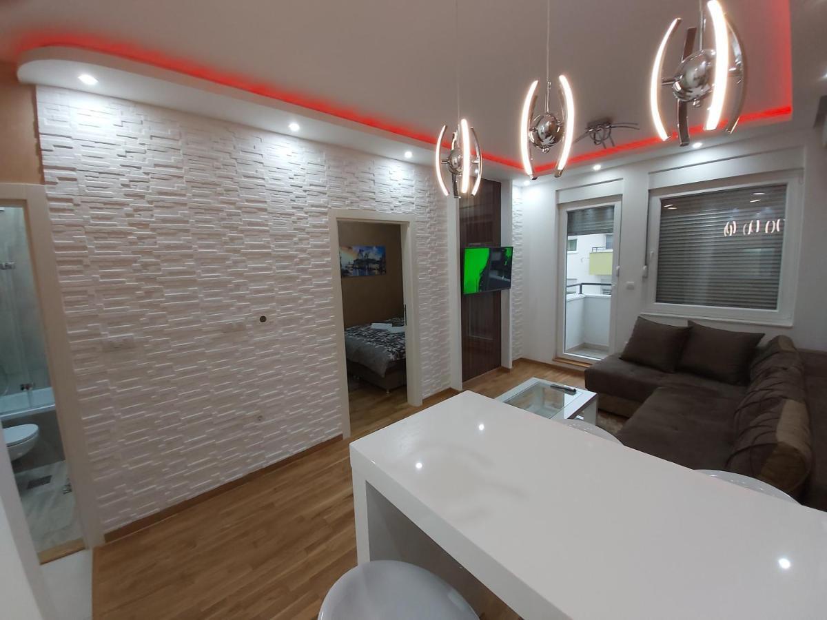 Apartman Elegance Free Garage Apartment Novi Sad Luaran gambar